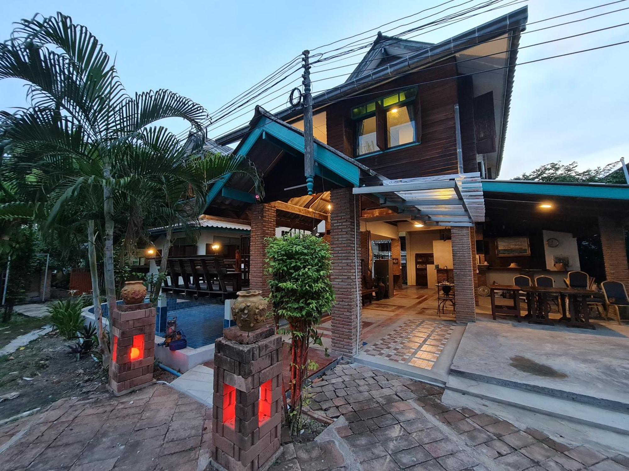 Tepbunthomhouse Ayutthaya Apartment Bagian luar foto