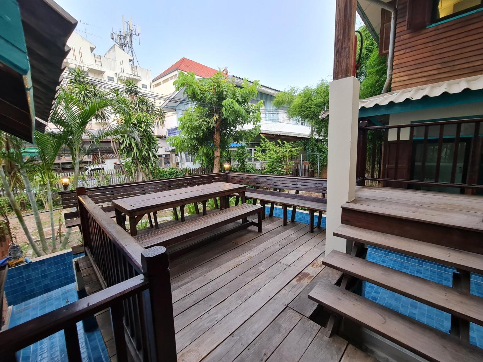 Tepbunthomhouse Ayutthaya Apartment Bagian luar foto
