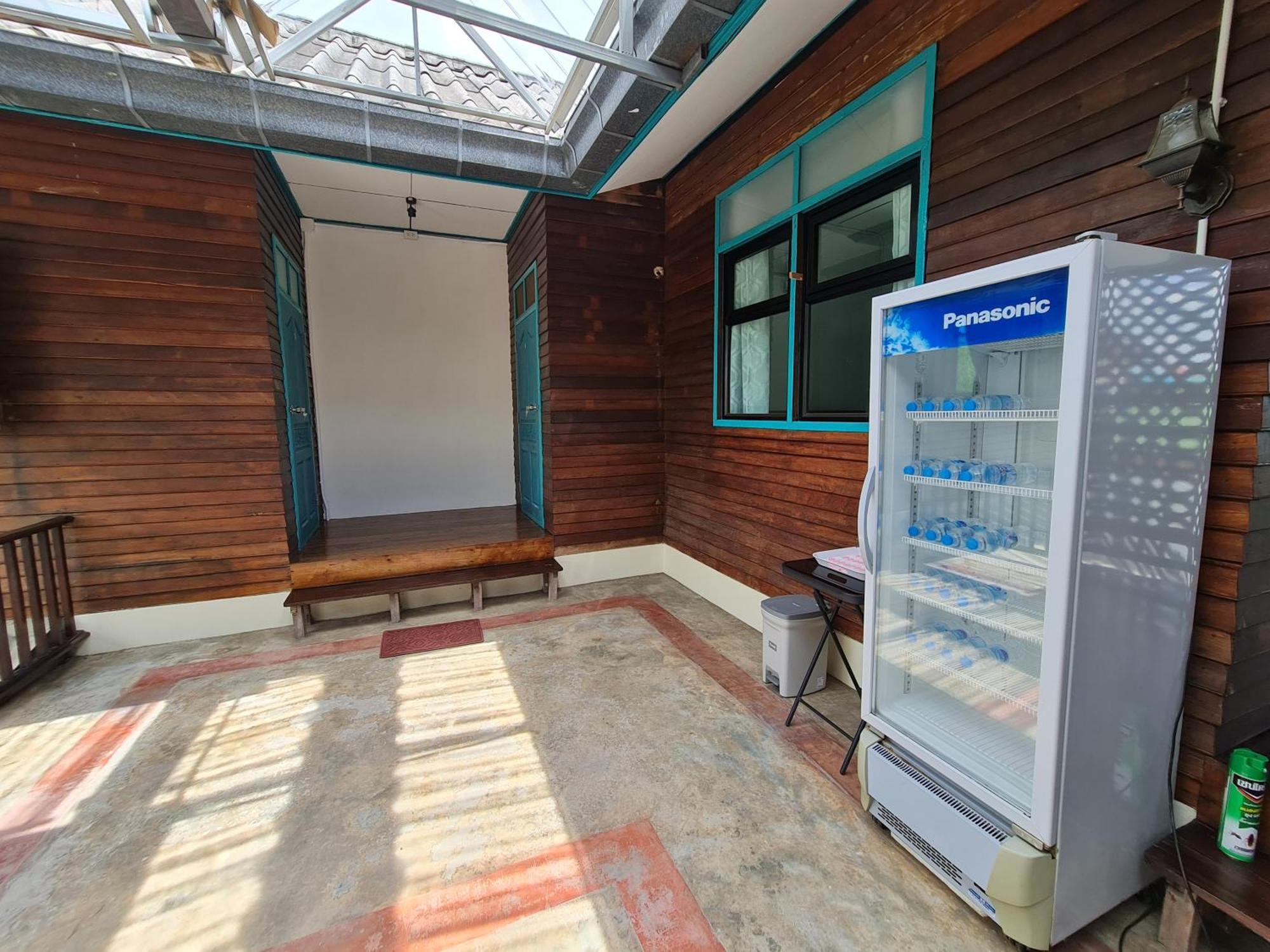 Tepbunthomhouse Ayutthaya Apartment Bagian luar foto