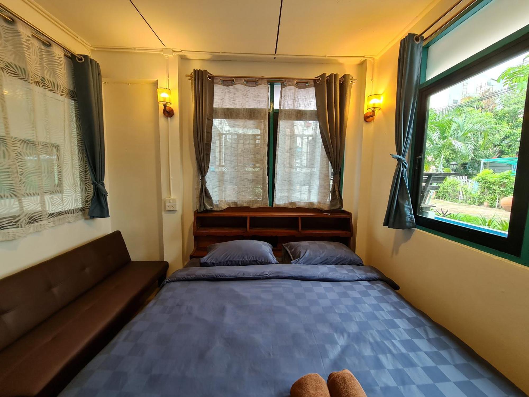 Tepbunthomhouse Ayutthaya Apartment Bagian luar foto