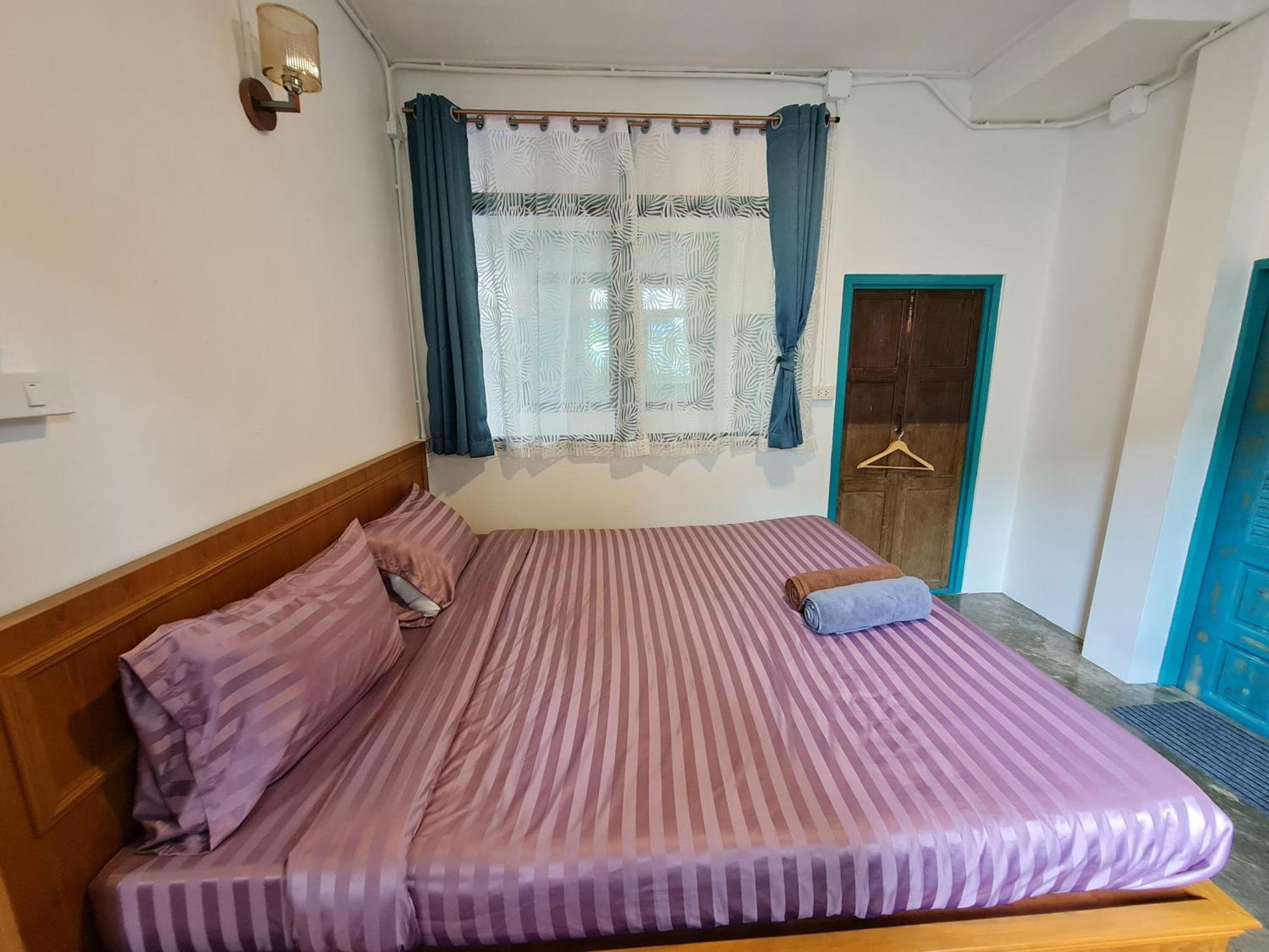 Tepbunthomhouse Ayutthaya Apartment Bagian luar foto